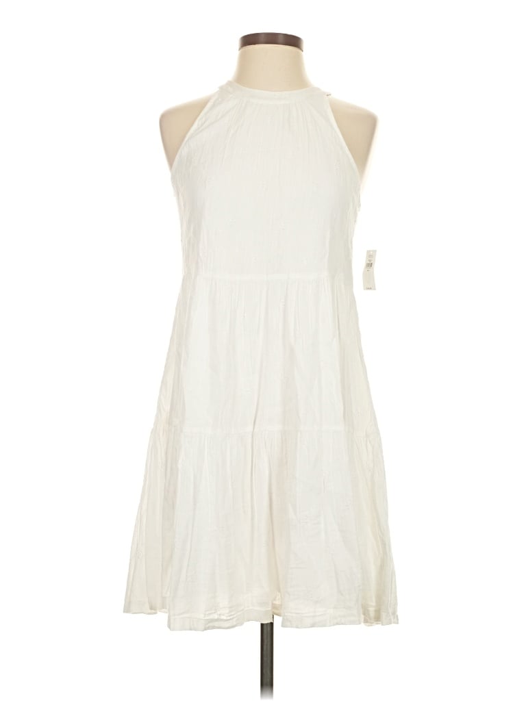 Old Navy Casual Dress In White