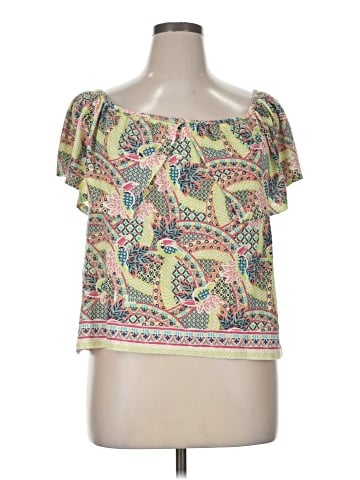Red Camel Short Sleeve Blouse (view 1)