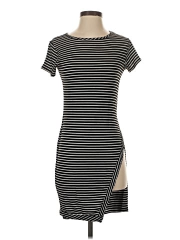 Loveappella Casual Dress (view 1)