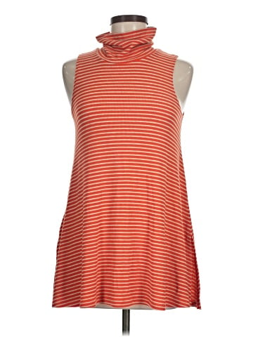 Puella Sleeveless Turtleneck (view 1)