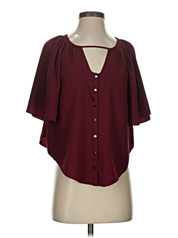 Leifsdottir Short Sleeve Blouse (view 1)