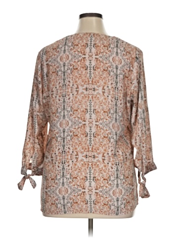 Violet & Claire 3/4 Sleeve Blouse (view 2)
