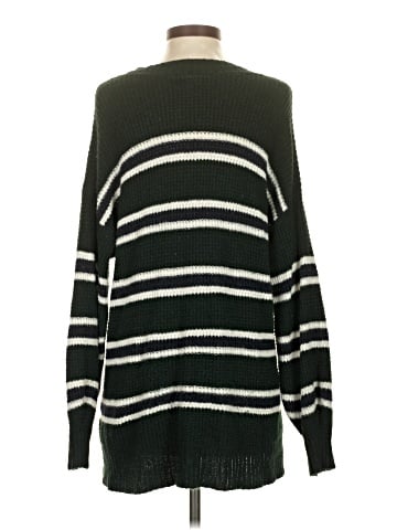 American Eagle Outfitters Pullover Sweater (view 2)