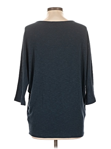 Laila Jayde 3/4 Sleeve T-Shirt (view 2)