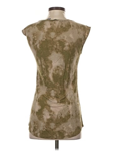 Lisa Rinna Sleeveless T-Shirt (view 2)
