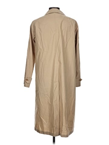 Burberry Trenchcoat (view 2)