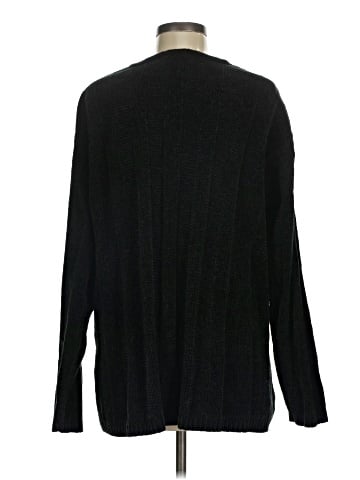 Claiborne Pullover Sweater (view 2)
