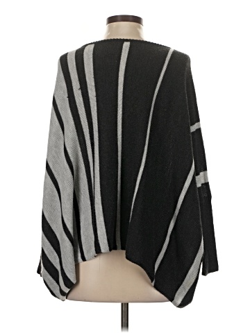 Mystree Poncho (view 2)