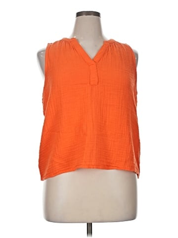 Sonoma Goods for Life Sleeveless T-Shirt (view 1)