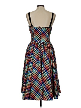 Unique Vintage Women's Clothing On Sale Up To 90% Off Retail | ThredUp