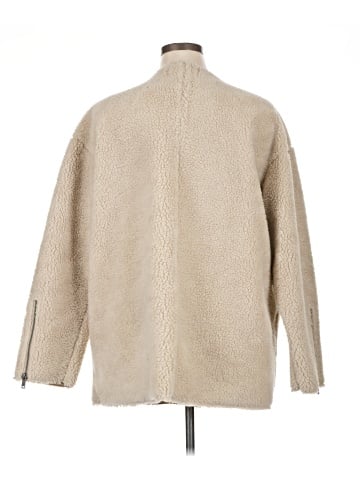 Elizabeth and James Coat (view 2)