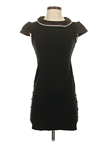Alice + Olivia Casual Dress (view 1)