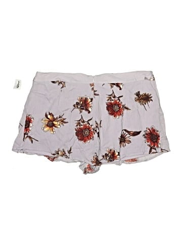 Charlotte Russe Shorts (view 2)