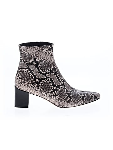 Vince. Ankle Boots (view 1)