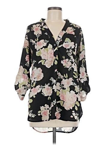 Justify 3/4 Sleeve Blouse (view 1)