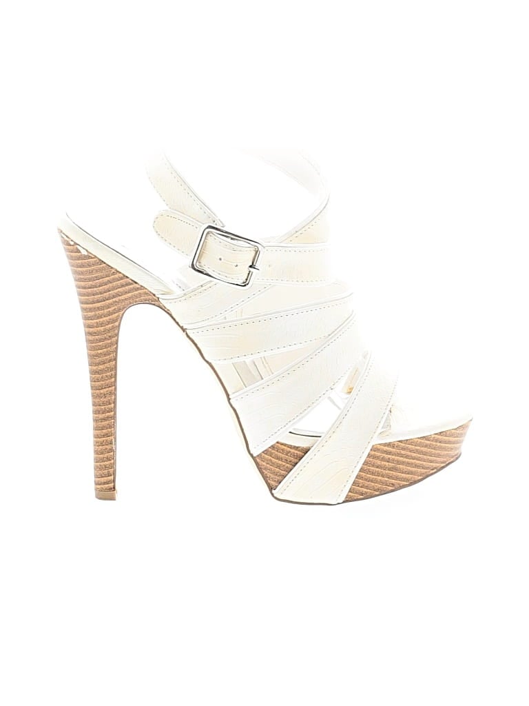 Pre-owned Just Fab Heels In White