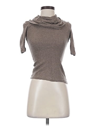Bordeaux Short Sleeve Turtleneck (view 1)