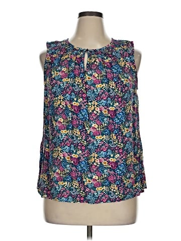 Croft & Barrow Casual Dress (view 1)