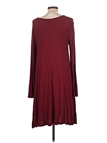 Old Navy Casual Dress (view 2)