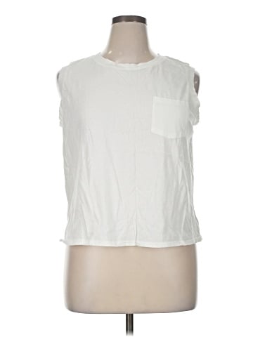 a.n.a. A New Approach Sleeveless T-Shirt (view 1)