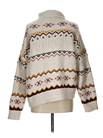 Evereve Turtleneck Sweater (view 2)
