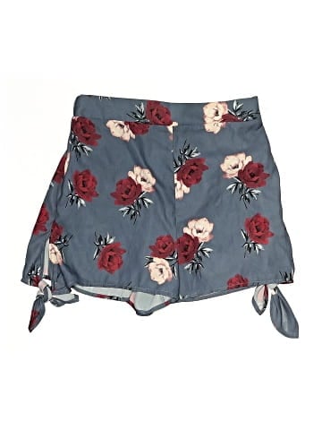 Charlotte Russe Shorts (view 1)