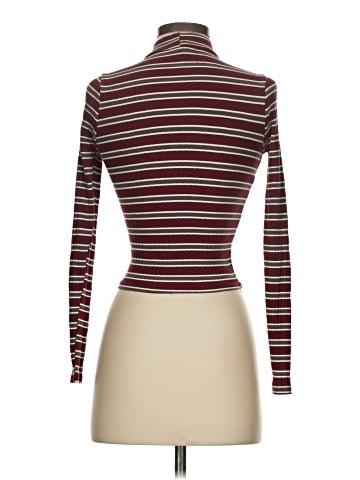 Essentials by Full Tilt Long Sleeve Top (view 2)