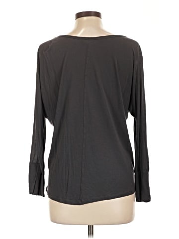 New York & Company 3/4 Sleeve T-Shirt (view 2)