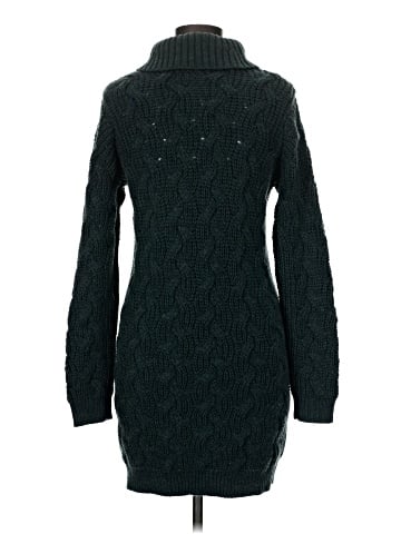 Willow & Clay Turtleneck Sweater (view 2)