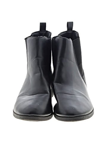 Alexis Bendel Ankle Boots (view 2)