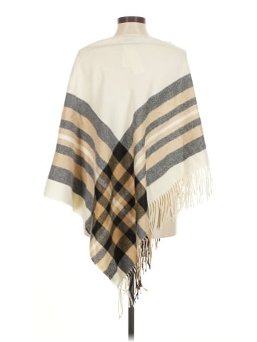 V.Fraas Poncho (view 2)