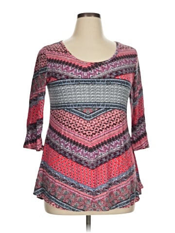 Nandashe 3/4 Sleeve Top (view 1)