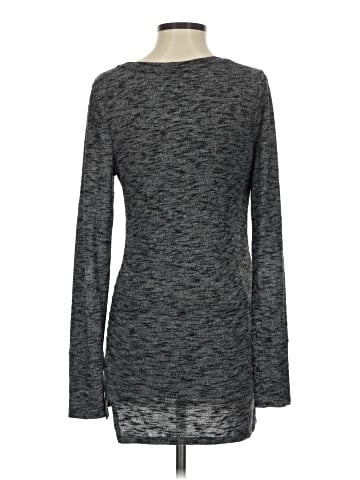 Liz Lange Maternity for Target Long Sleeve T-Shirt (view 2)