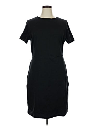 Old Navy Casual Dress (view 1)