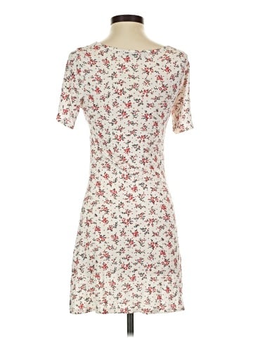PrettyLittleThing Casual Dress (view 2)