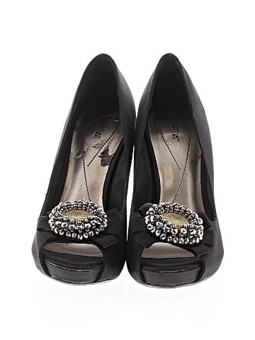 Apt. 9 Heels (view 2)