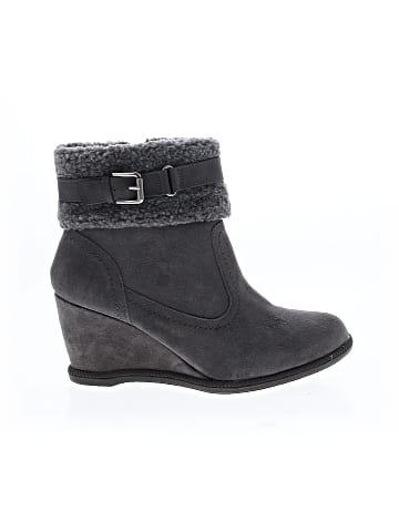 Sole Senseability Ankle Boots (view 1)