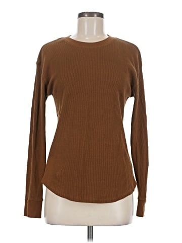Time and Tru Pullover Sweater (view 1)