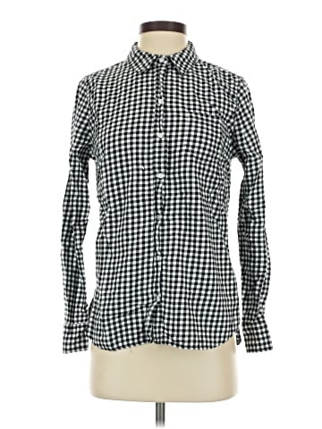 Gap Outlet Long Sleeve Button-Down Shirt (view 1)