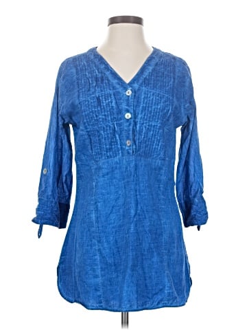 Parsley & Sage 3/4 Sleeve Blouse (view 1)