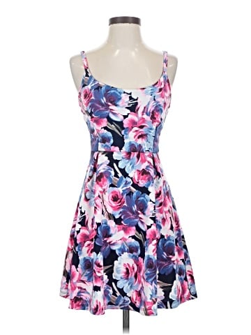 Unbranded Casual Dress (view 1)