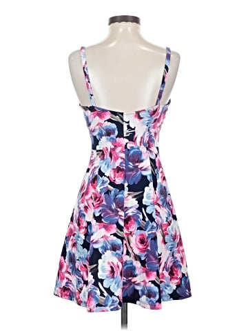 Unbranded Casual Dress (view 2)