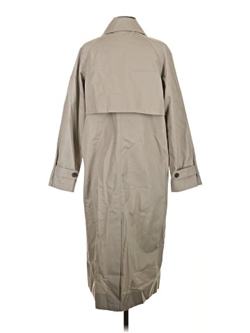 Everlane Trenchcoat (view 2)