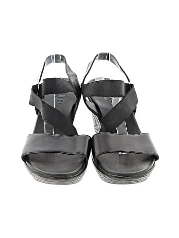 Munro American Sandals (view 2)