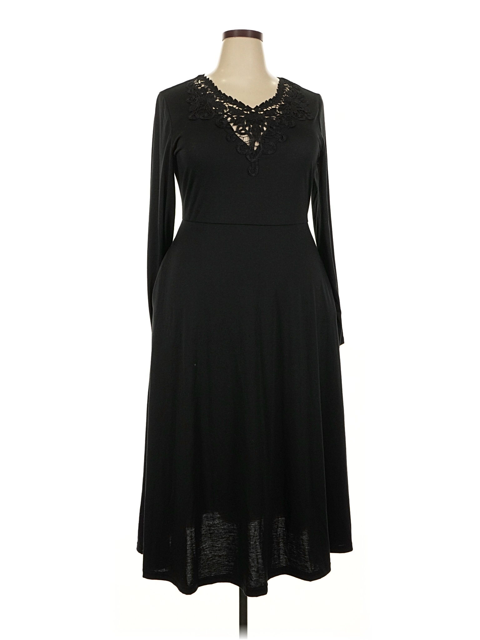 green emerald velvet dress Amazon Fashion That Looks Expensive Starting at Just $9.99