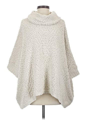 Romeo & Juliet Couture Poncho (view 1)
