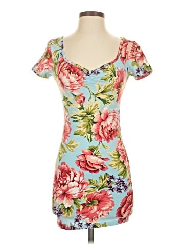 Forever 21 Casual Dress (view 1)