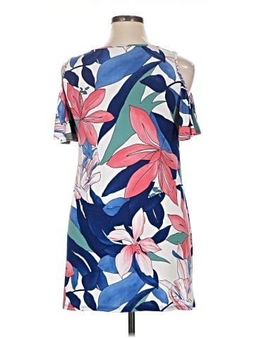 BLOOMS In The City Sleeveless Top (view 2)