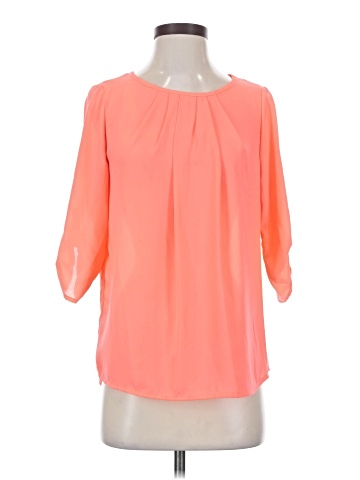 Brenda's 3/4 Sleeve Blouse (view 1)
