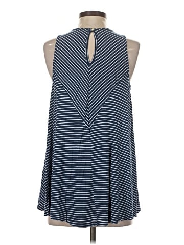 Yuni Los Angeles Sleeveless T-Shirt (view 2)